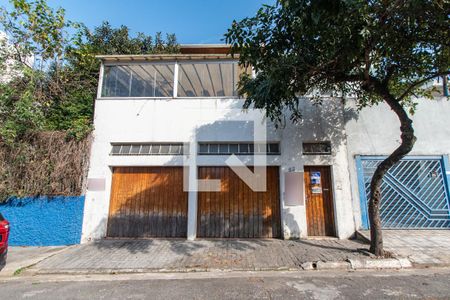 Fachada de casa à venda com 4 quartos, 206m² em Bosque da Saúde, São Paulo
