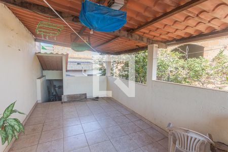 Terraço/Área de Serviço 2 de casa à venda com 6 quartos, 396m² em Esplanada, Belo Horizonte