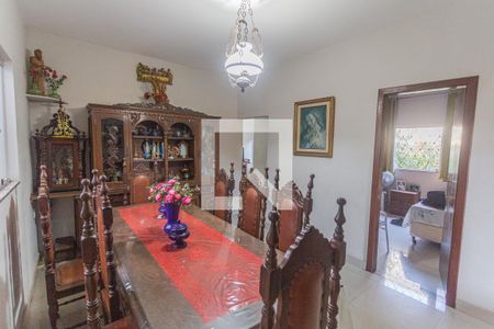 Sala 2 de casa à venda com 6 quartos, 396m² em Esplanada, Belo Horizonte