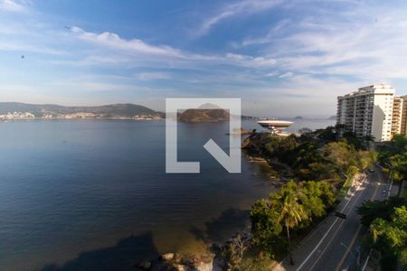 Vista da Sala de apartamento à venda com 4 quartos, 400m² em Ingá, Niterói