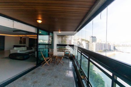 Varanda da Sala de apartamento à venda com 4 quartos, 400m² em Ingá, Niterói