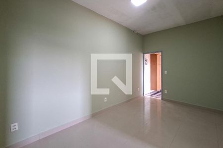 Sala de casa para alugar com 1 quarto, 63m² em Jardim Guaramar, Praia Grande
