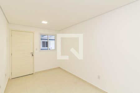 Sala de apartamento à venda com 2 quartos, 47m² em Vila Carmosina, São Paulo