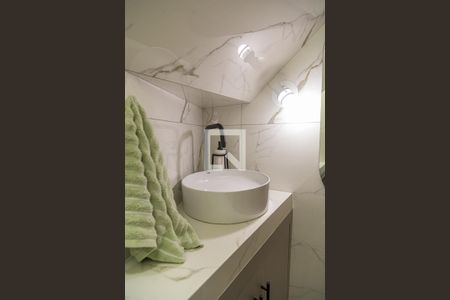 Lavabo de casa à venda com 3 quartos, 150m² em Parque Jabaquara, São Paulo