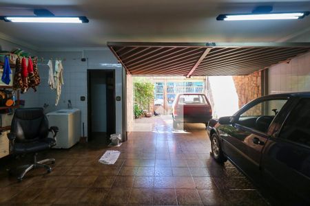 Garagem de casa à venda com 2 quartos, 164m² em Barcelona, São Caetano do Sul