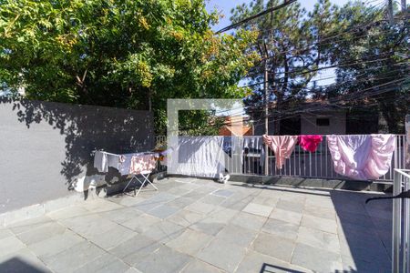 Quintal de casa à venda com 3 quartos, 176m² em Alto de Pinheiros, São Paulo