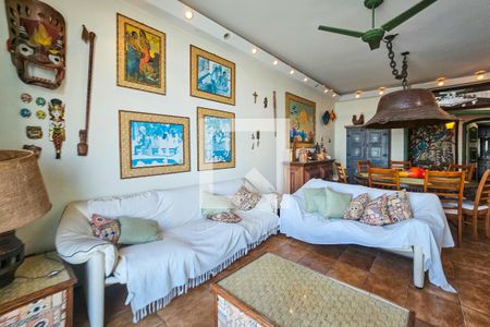 Sala de apartamento para alugar com 3 quartos, 144m² em Vila Alzira, Guarujá