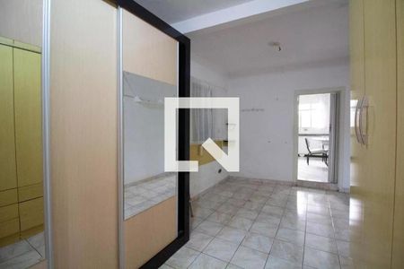 Quarto Casa 2 de casa à venda com 3 quartos, 180m² em Itaquera, São Paulo