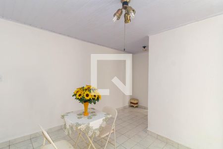 Cozinha Casa 1  de casa à venda com 3 quartos, 180m² em Itaquera, São Paulo