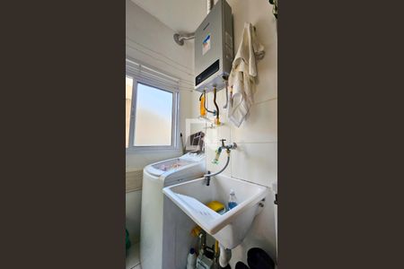 Cozinha e Área de Serviço de apartamento para alugar com 2 quartos, 35m² em Vila Baby, São Paulo