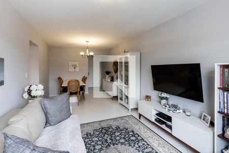 Apartamento à venda com 3 quartos, 98m² em Vila Romana, São Paulo