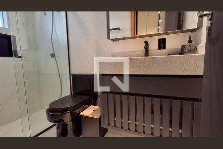 Banheiro  de apartamento para alugar com 1 quarto, 200m² em Morro das Pedras, Florianópolis