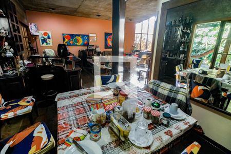 Copa de casa à venda com 3 quartos, 239m² em Vila Inah, São Paulo