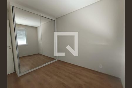 Quarto de apartamento à venda com 2 quartos, 120m² em Santo Antônio, Belo Horizonte