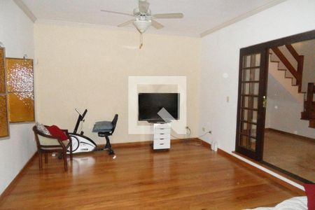 Casa à venda com 3 quartos, 200m² em Jardim Esmeralda, São Paulo