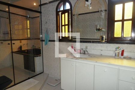 Casa à venda com 3 quartos, 200m² em Jardim Esmeralda, São Paulo