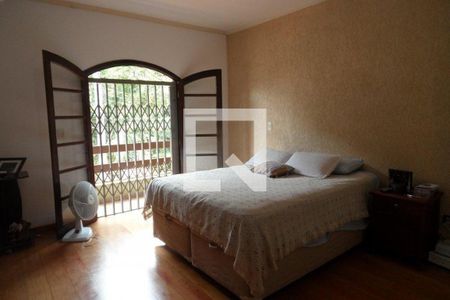 Casa à venda com 3 quartos, 200m² em Jardim Esmeralda, São Paulo