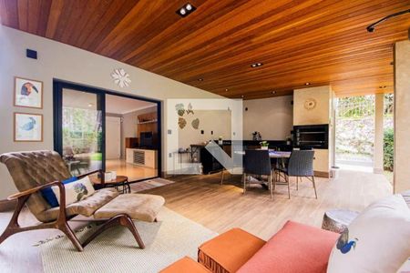 Casa à venda com 4 quartos, 289m² em Pinheiros, São Paulo