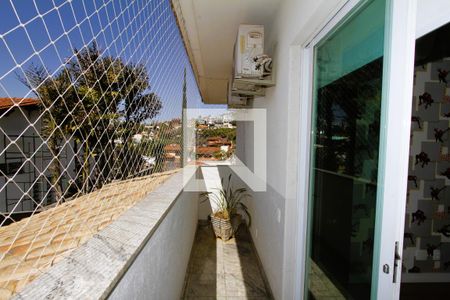Varanda quarto 3 de casa à venda com 5 quartos, 540m² em São Bento, Belo Horizonte