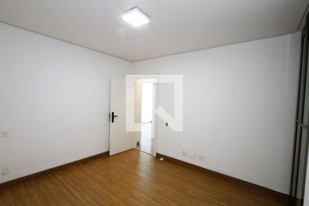 Sala de TV de casa à venda com 5 quartos, 540m² em São Bento, Belo Horizonte