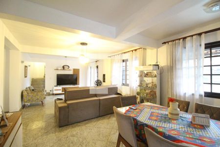 Sala de casa de condomínio à venda com 5 quartos, 290m² em Freguesia (Jacarepaguá), Rio de Janeiro