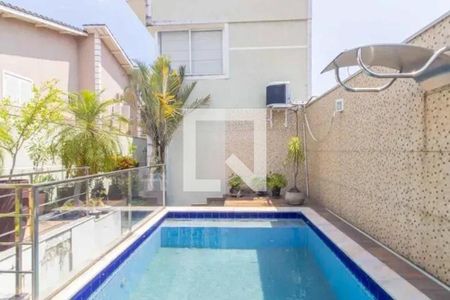 Casa à venda com 4 quartos, 200m² em Jardim São Paulo, São Paulo