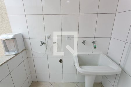 Área de Serviço de casa à venda com 4 quartos, 213m² em Penha de França, São Paulo