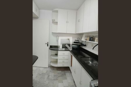 Apartamento à venda com 3 quartos, 72m² em Jardim Londrina, São Paulo