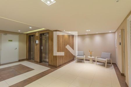 Hall social de apartamento à venda com 1 quarto, 52m² em Centro, Canoas
