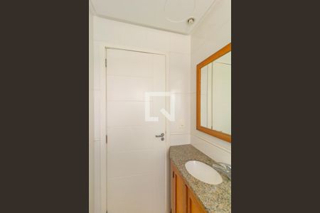 Banheiro Social de apartamento à venda com 2 quartos, 81m² em Centro, Canoas