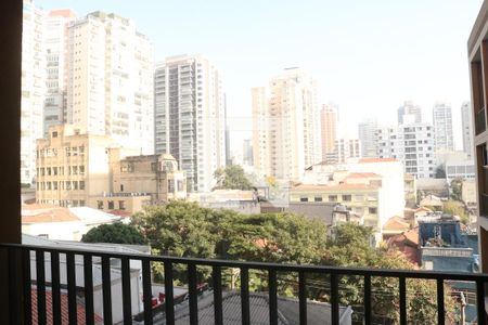 Varanda de kitnet/studio para alugar com 1 quarto, 42m² em Perdizes, São Paulo