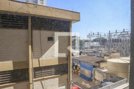 Vista da Suíte de apartamento para alugar com 1 quarto, 27m² em Parque Industrial Tomas Edson, São Paulo