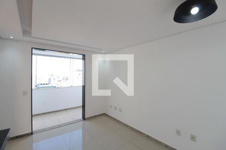 Sala de apartamento para alugar com 3 quartos, 75m² em Castelo, Belo Horizonte