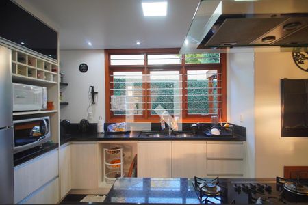 Cozinha de casa à venda com 5 quartos, 350m² em Morro do Espelho, São Leopoldo