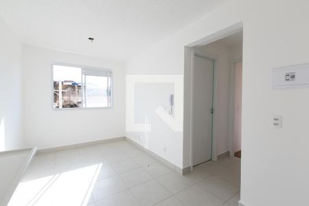 Sala/Cozinha de apartamento à venda com 2 quartos, 32m² em Vila Carmosina, São Paulo