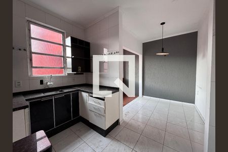 Apartamento à venda com 80m², 2 quartos e sem vagaCozinha