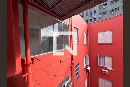 Apartamento à venda com 80m², 2 quartos e sem vagaCorredor