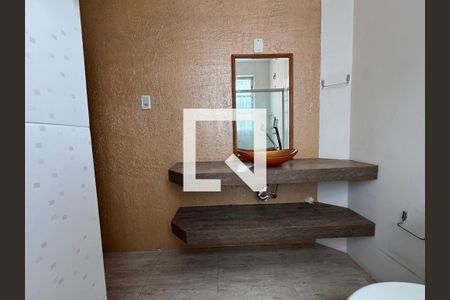 Apartamento à venda com 80m², 2 quartos e sem vagaBanheiro