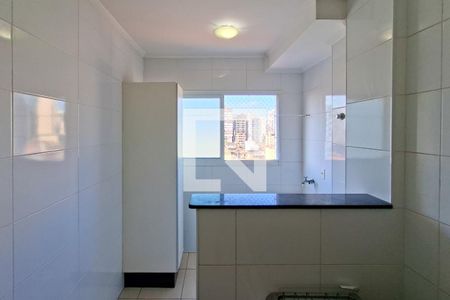 Área de Serviço de apartamento para alugar com 3 quartos, 104m² em Guilhermina, Praia Grande