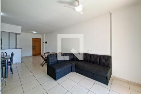 Sala de apartamento para alugar com 3 quartos, 104m² em Guilhermina, Praia Grande