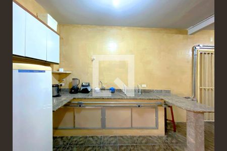 Cozinha de kitnet/studio para alugar com 1 quarto, 20m² em Liberdade, Belo Horizonte