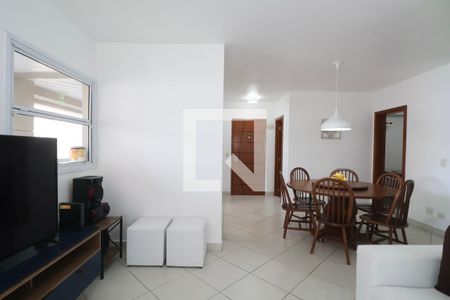 Sala de apartamento para alugar com 3 quartos, 150m² em Vila Luis Antonio, Guarujá