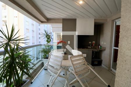 Varanda de apartamento para alugar com 3 quartos, 150m² em Vila Luis Antonio, Guarujá