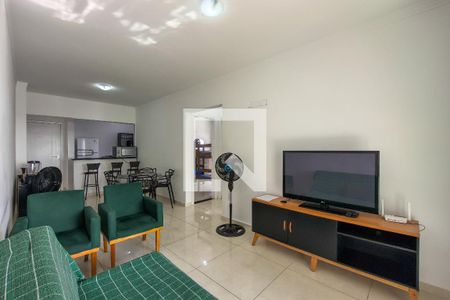 Sala de apartamento para alugar com 2 quartos, 77m² em Maracanã, Praia Grande