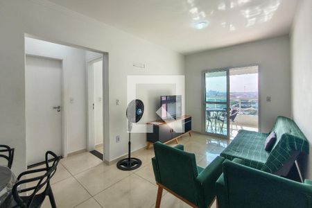 Sala de apartamento para alugar com 2 quartos, 77m² em Maracanã, Praia Grande