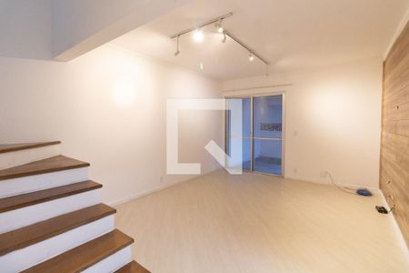 Sala de casa de condomínio à venda com 3 quartos, 142m² em Rio Pequeno, São Paulo