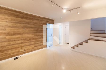 Sala de casa de condomínio à venda com 3 quartos, 142m² em Rio Pequeno, São Paulo