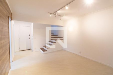 Sala de casa de condomínio à venda com 3 quartos, 142m² em Rio Pequeno, São Paulo