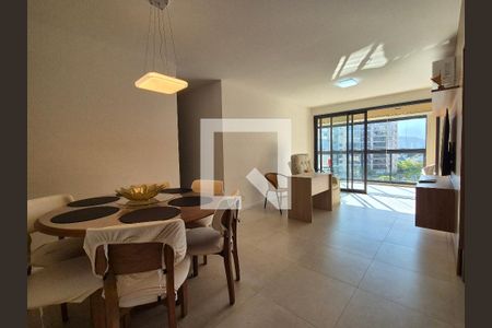 Sala de apartamento à venda com 3 quartos, 103m² em Barra da Tijuca, Rio de Janeiro