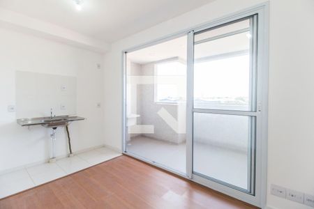 Sala de apartamento para alugar com 2 quartos, 39m² em Vila Sul Americana, Carapicuíba